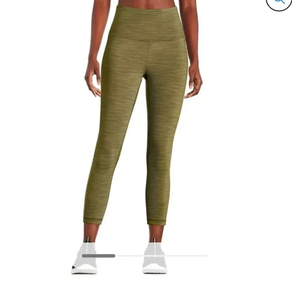 Athletic works capri deals leggings